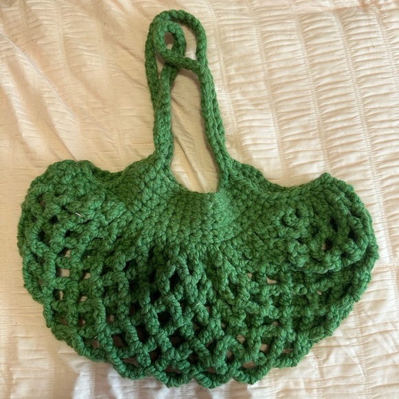 Hand crocheted bag - Picture 3 of 3